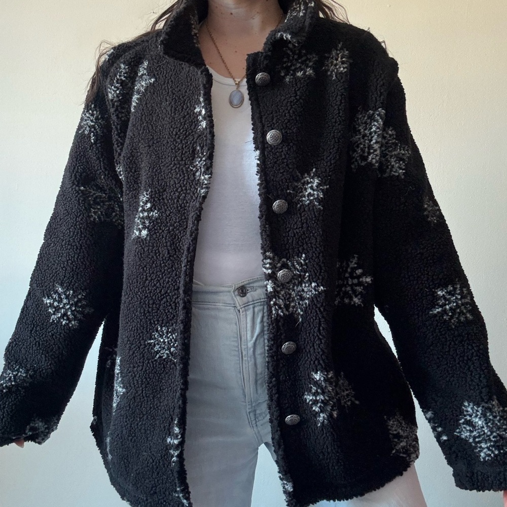 White Stag Black and Gray Snowflake Teddy Jacket